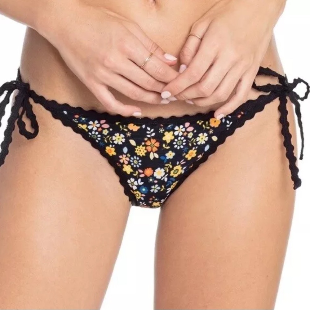 Robin Piccone Sabina Floral Side-Tie Bikini Bottom | Swimsuit Bottom | NWT